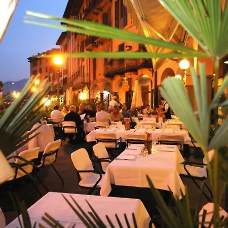 Hotel Moderno 3*