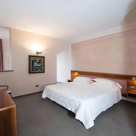 Moderno Hotel