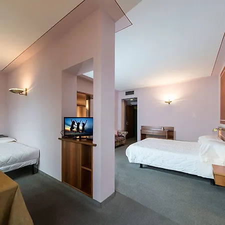 Hotel Moderno