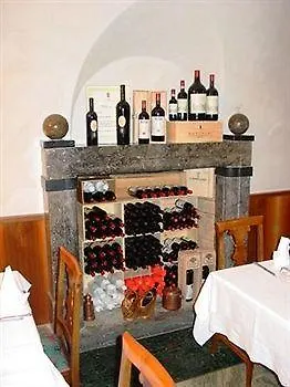 Moderno Otel